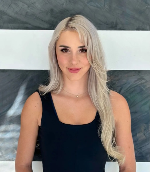 Mikhaila Peterson